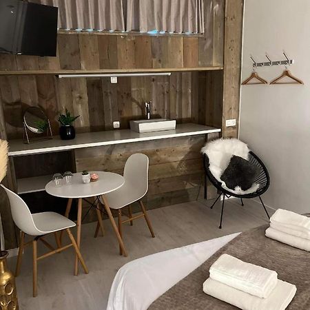Ruime Luxe Kamer In Centrum Brugge Met Badkamer! ภายนอก รูปภาพ