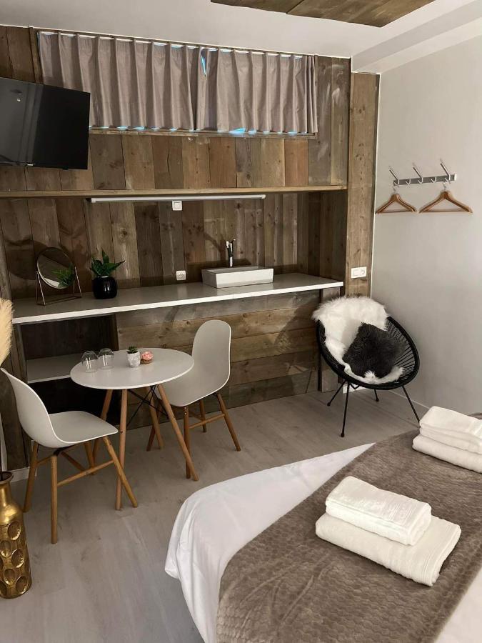 Ruime Luxe Kamer In Centrum Brugge Met Badkamer! ภายนอก รูปภาพ